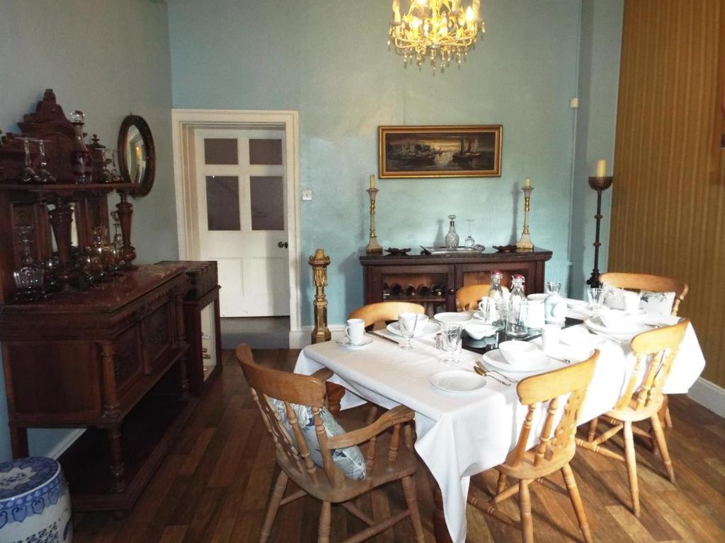 Old Vicarage B&B Колфорд Екстериор снимка